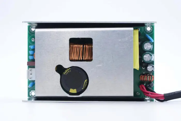 Produk Anyar Kita-300W GaN Power Supply